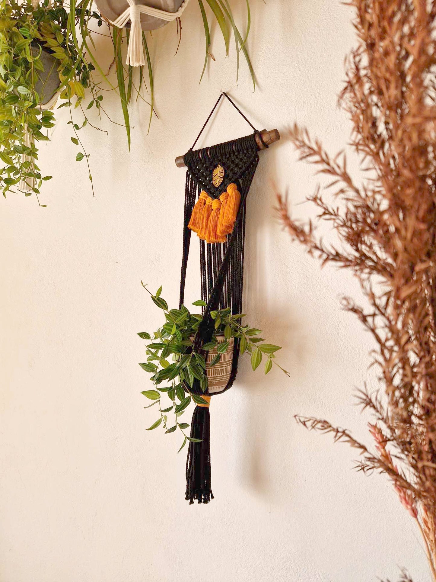 Suspension murale Curcuma avec breloque