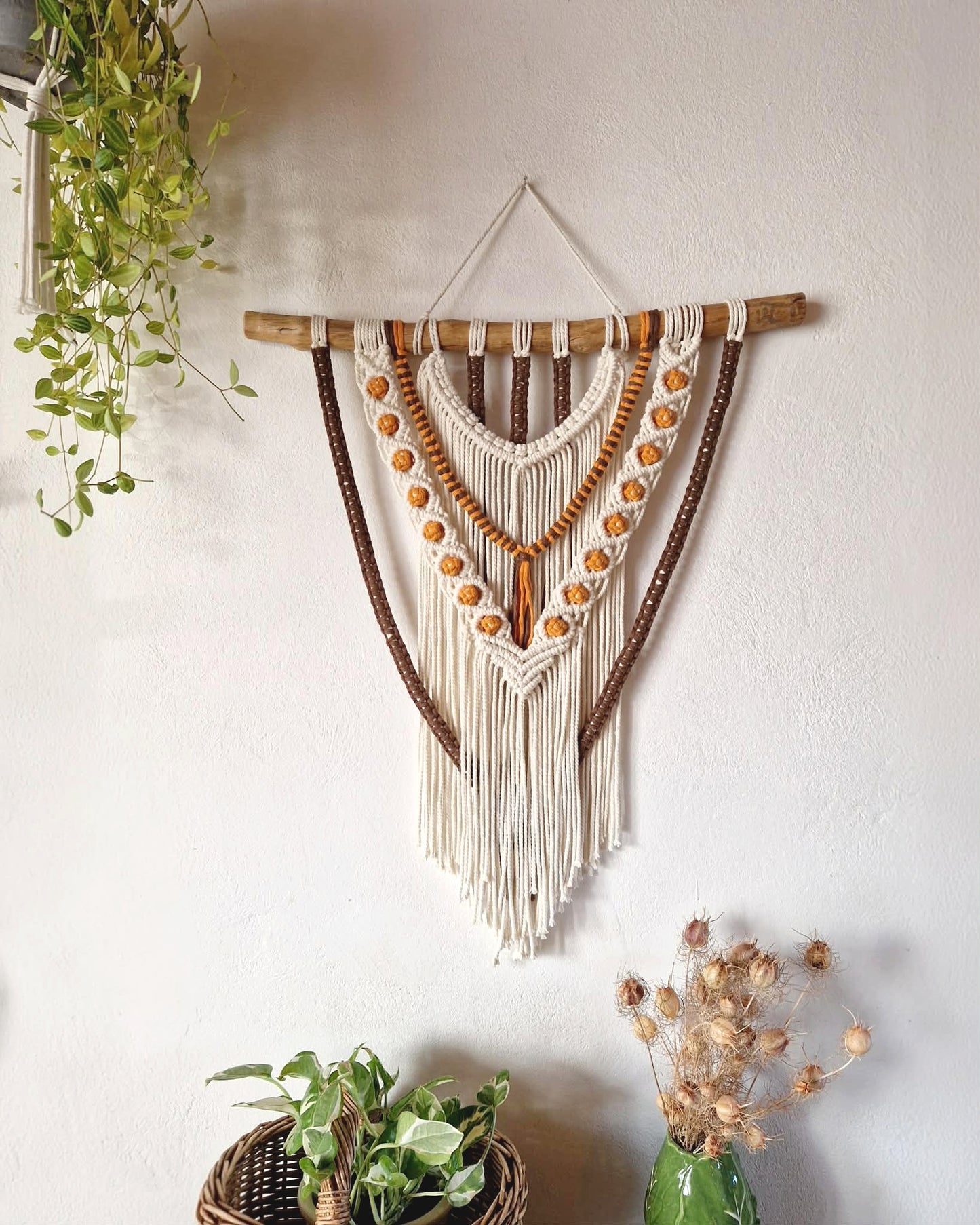 Macramé mural - Ecru, Chocolat et Curcuma