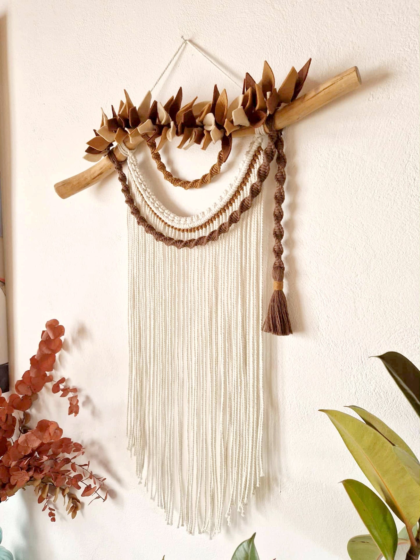 Macramé mural [2025] - écru, chocolat et marron